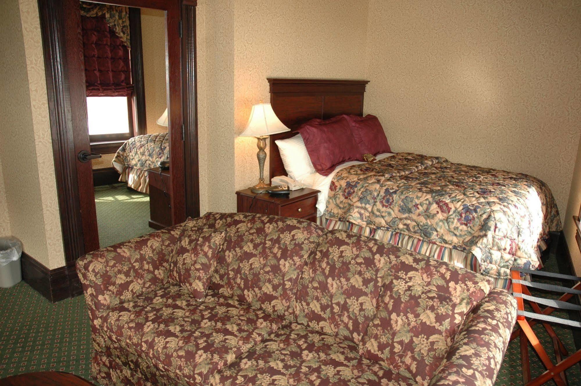 Hickok'S Hotel And Gaming Deadwood Exterior photo